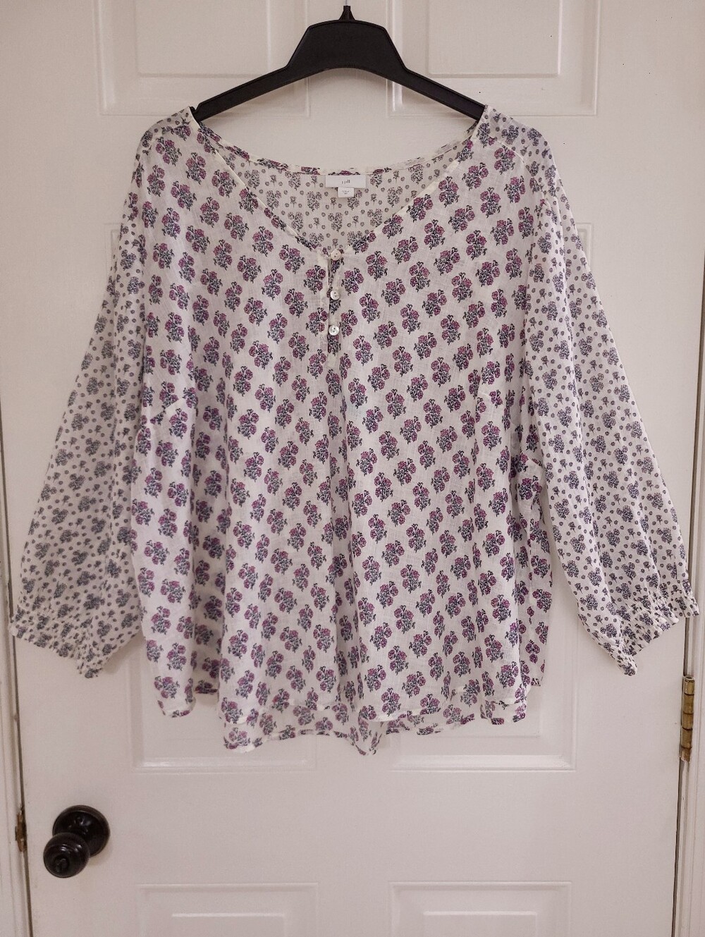 J Jill Dainty Floral Pintuck Lightweight Blouse Top Sz 2X Pink Feminine Romantic